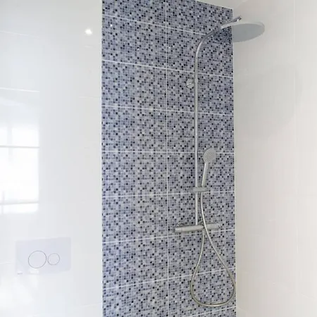 New ! Creac'h - Studio Neuf Proche Centre-ville Et Fac / Confort / 100m Du Bus Apartment *